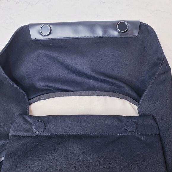 BELLROY (?) Melbourne Backpack Black Laptop Commuter Magnetic Flap - Picture 4 of 12